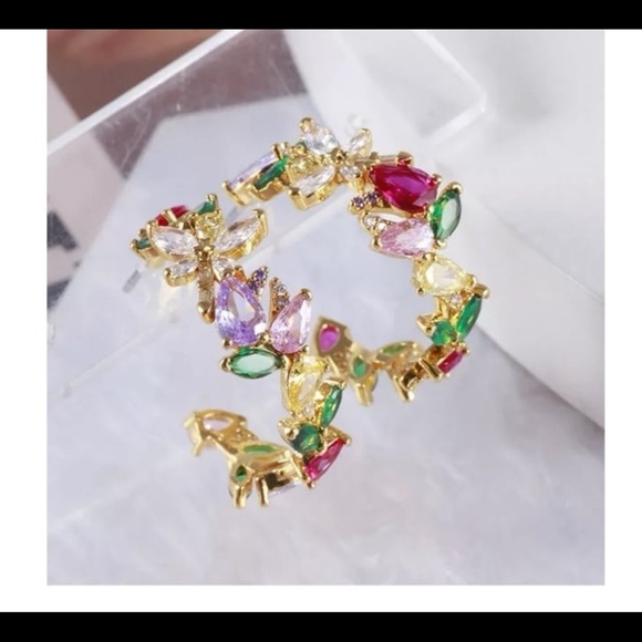 Kate ks Spade Greenhouse Floral Hoops Earrings Flower Crystal cluster - Picture 7 of 13